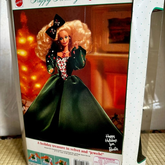 Holiday Barbie Doll in green velvety gown,unopened, box good condition - Picture 2 of 3